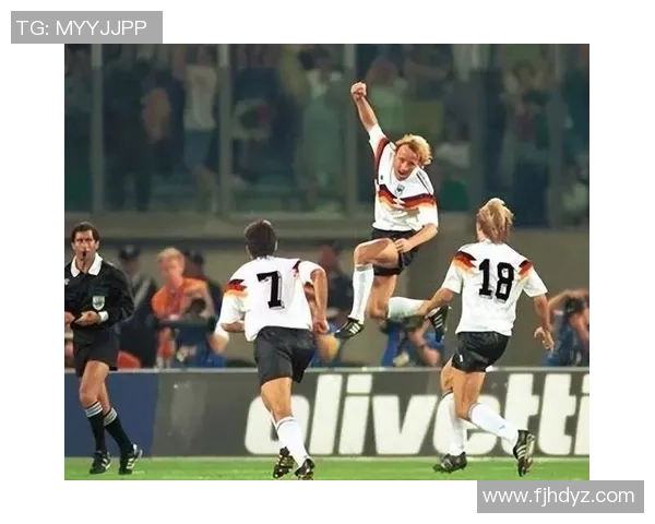 老牌足球明星高清图片欣赏展现他们辉煌岁月与球场风采的经典瞬间 老牌足球明星高清图片欣赏展现他们辉煌岁月与球场风采的经典瞬间